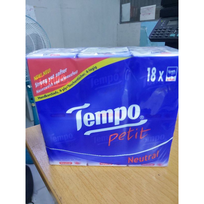 (Lốc 18 gói )Khăn Giấy Tempo Petit Icy Menthol mùi 🥰Gỗ táo/bạc hà/sả chanh/không mùi (Lốc 18 gói)