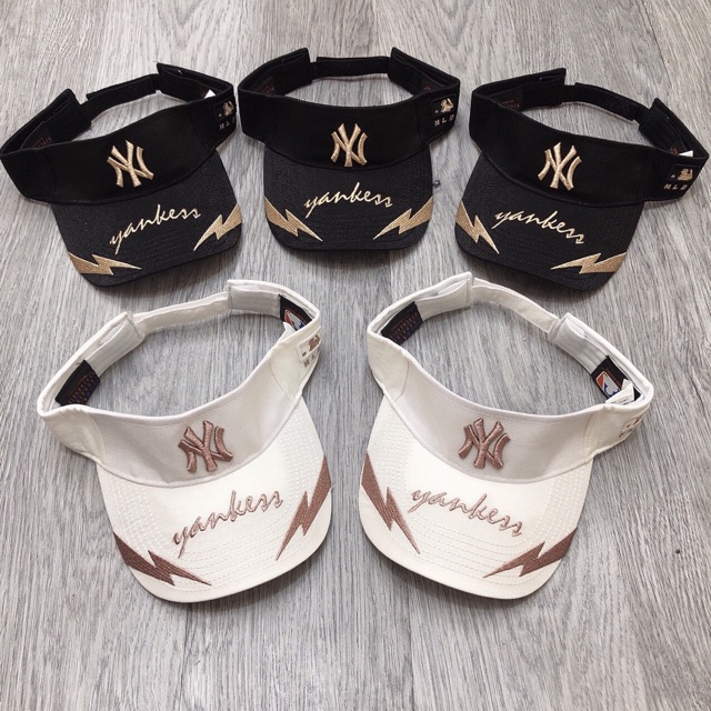 Mũ lưỡi trai hở chóp ny