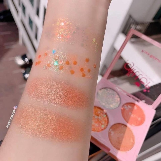 Phấn mắt 4 ô Kiss beauty siêu xinh | BigBuy360 - bigbuy360.vn