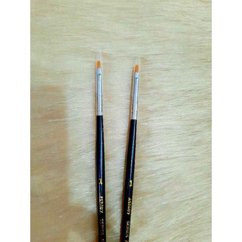 Cọ bản Ashley series A5.5 dùng để vẽ móng.