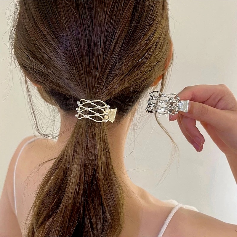 Kẹp Tóc Đính Đá / Ngọc Trai Nhân Tạo Xinh Xắn Thời Trang