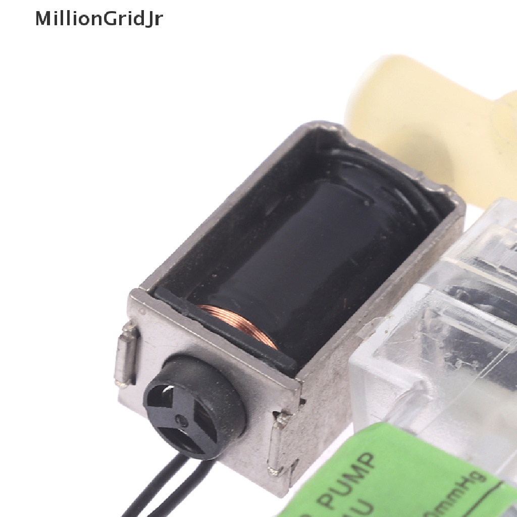 Máy Bơm Oxy Mini DC 3V 030 Cho Bể Cá Cảnh