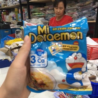 Mì Doraemon dạng gói vị bò cuộn phô mai