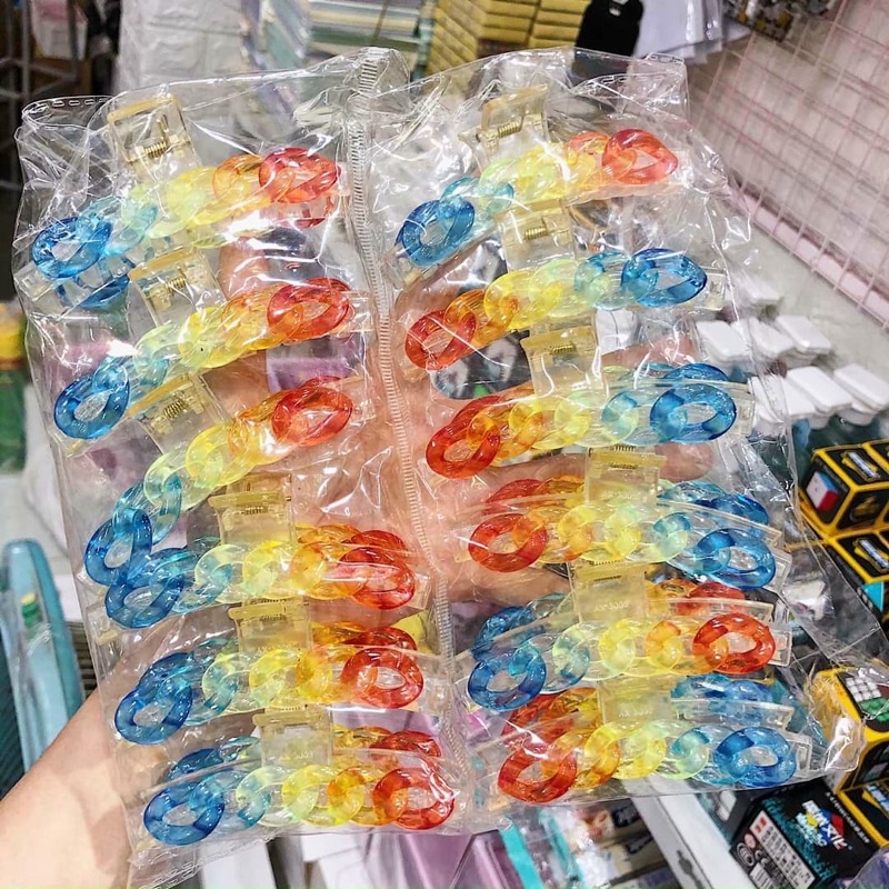 Kẹp càng cua cầu vồng phong cách tiểu thư