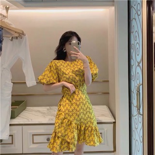 Váy hoạ tiết chân đuôi cá