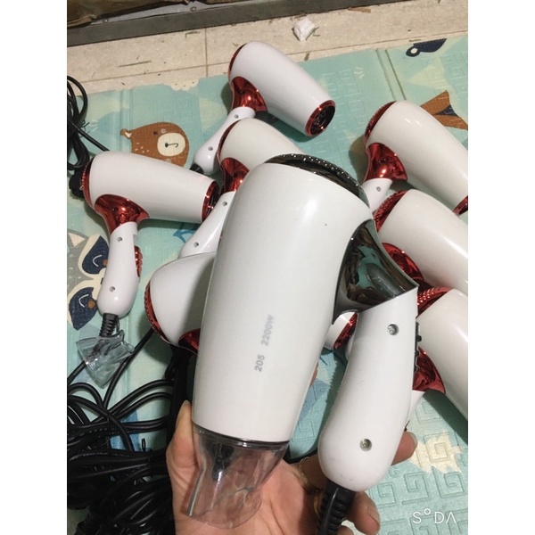 Máy sấy tóc gấp gọn mã 205w loại cao cấp dùng cho gia đình 2200w