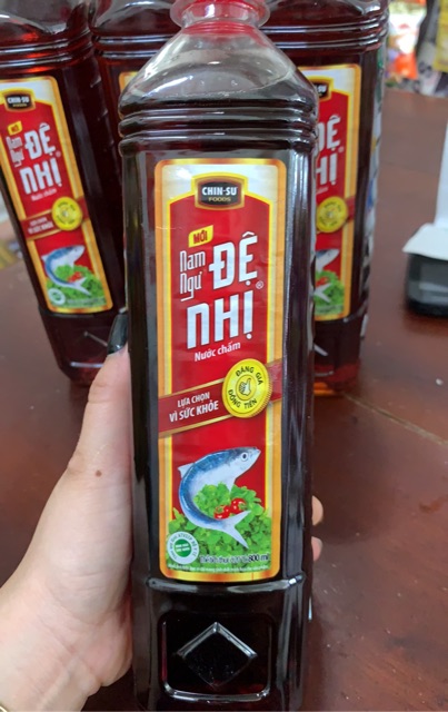 Nước Chấm Nam Ngư Đệ Nhị chai 800ml