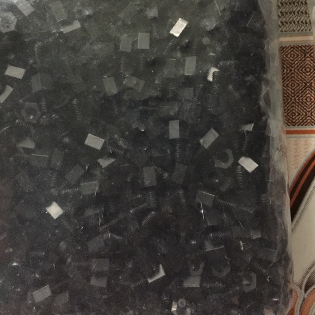 combo Ốc nhựa em M3 ( 4 ốc trụ, 4 tán)