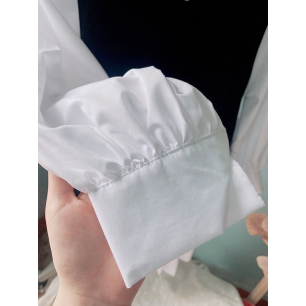Pass Set Váy sơ mi trắng + Áo gile