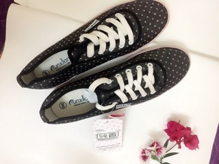 Freeship 99k TQ_Giày Bata xả lỗ vốn