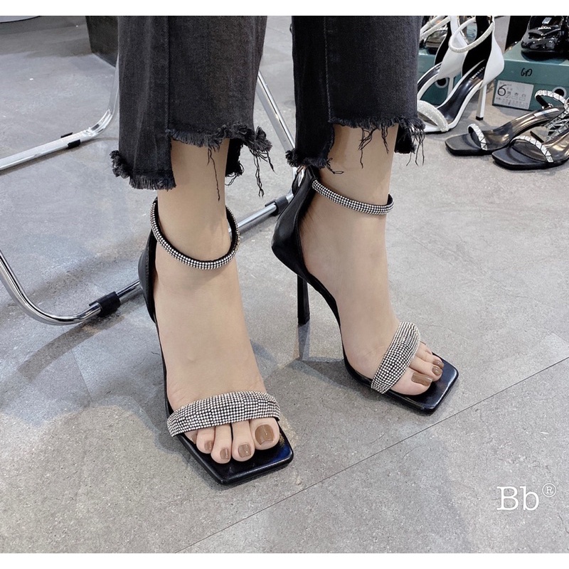 SALDAN VESACE ĐÁ CAO CẤP FULLBOX