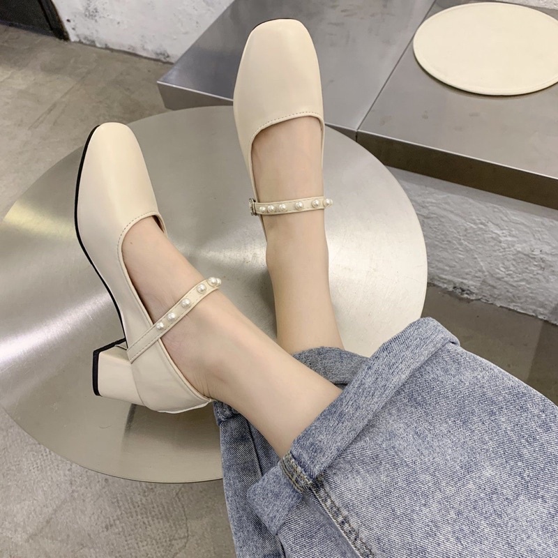 Giày da cao gót đính ngọc nhẹ nhàng nữ tính