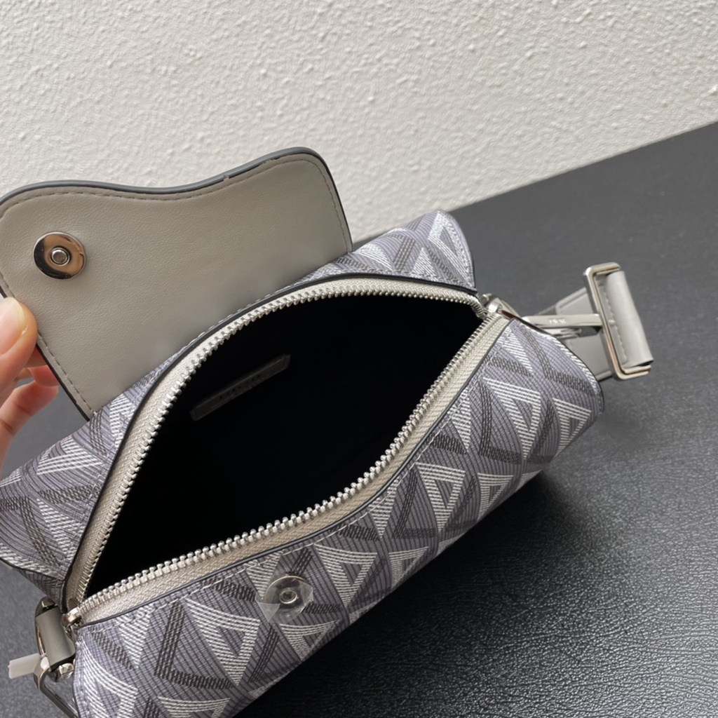 Túi đeo chéo da thật thời trang cao cấp Christian Dior CD phong cách cá tính, thời thượng