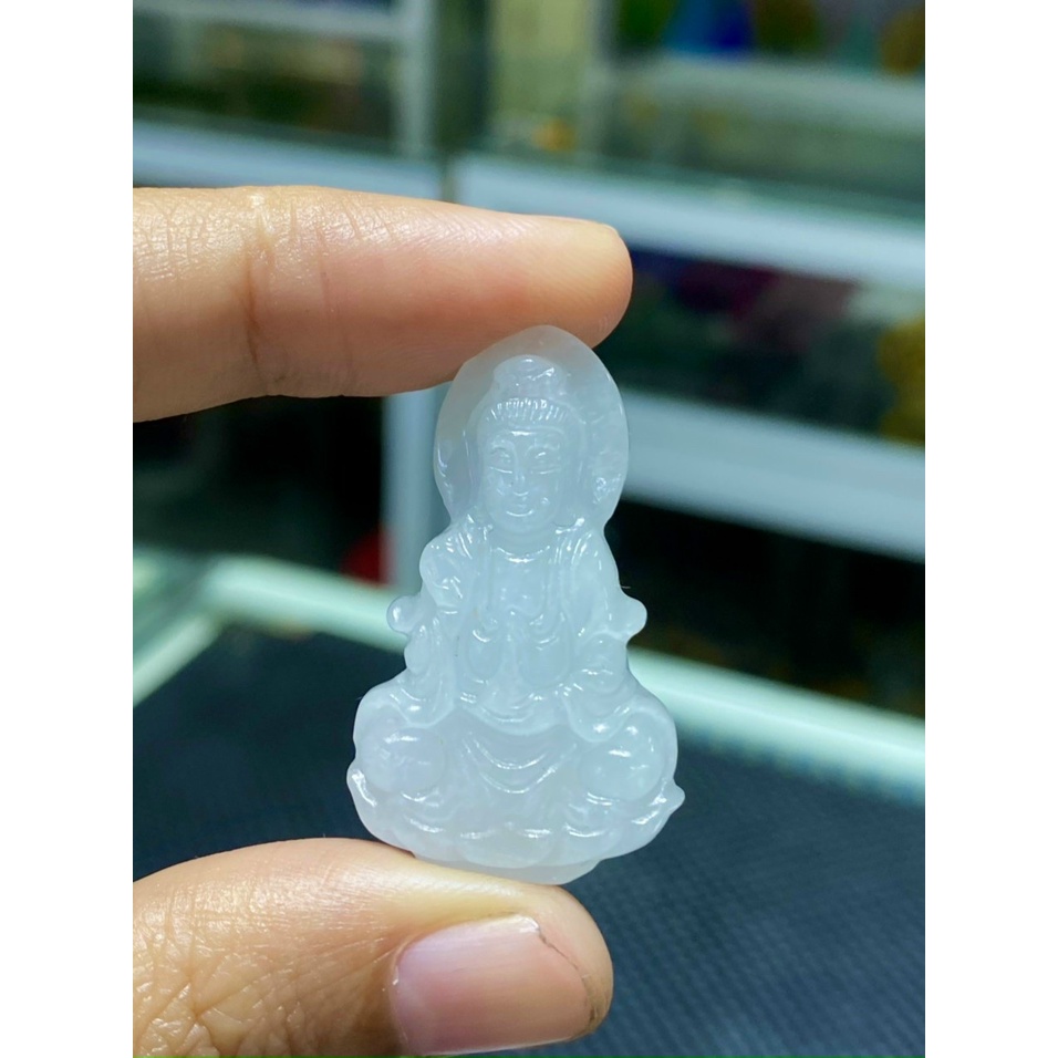 Mặt dây chuyền phật Bà Quan Thế Âm Bồ Tát đá bạch ngọc