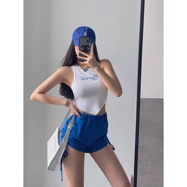 Áo ba lỗ nữ thêu chữ playgirl dáng croptop vạt nhọn thun gân