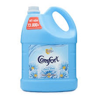 Nước xả vải Comfort đậm đặc hương nắng mai can 3,8L.