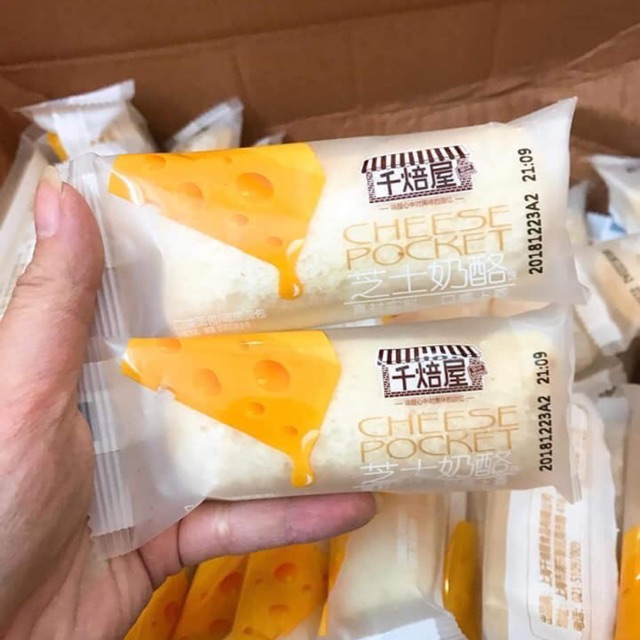 SG Bánh sữa chua mix 4 vị( truyền thống , cam, sầu riêng, phômai)