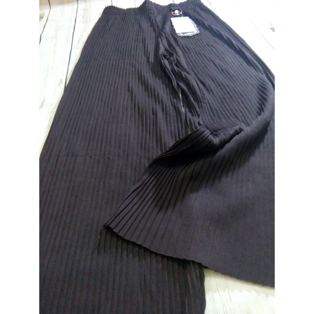 Quần ống rộng dập ly thun co giãn - Quần dài dập ly culottes | BigBuy360 - bigbuy360.vn