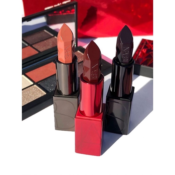 Son thỏi NARS Spiked Audacious Lipstick- 2858 Siouxsie
