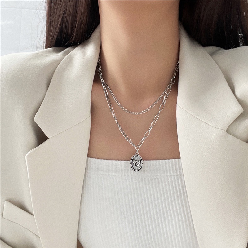 Vòng cổ Dạng Chuỗi Kép Mặt Hình Nơ Màu Bạc Phong Cách Punk Hiphop Thời Trang