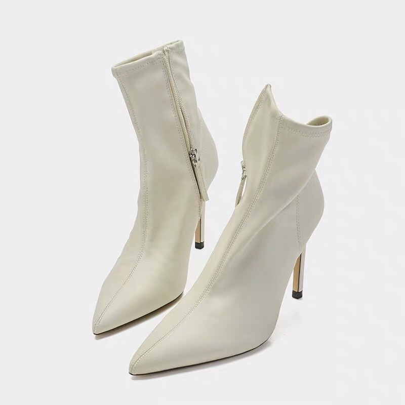 Boots da trắng sang chảnh