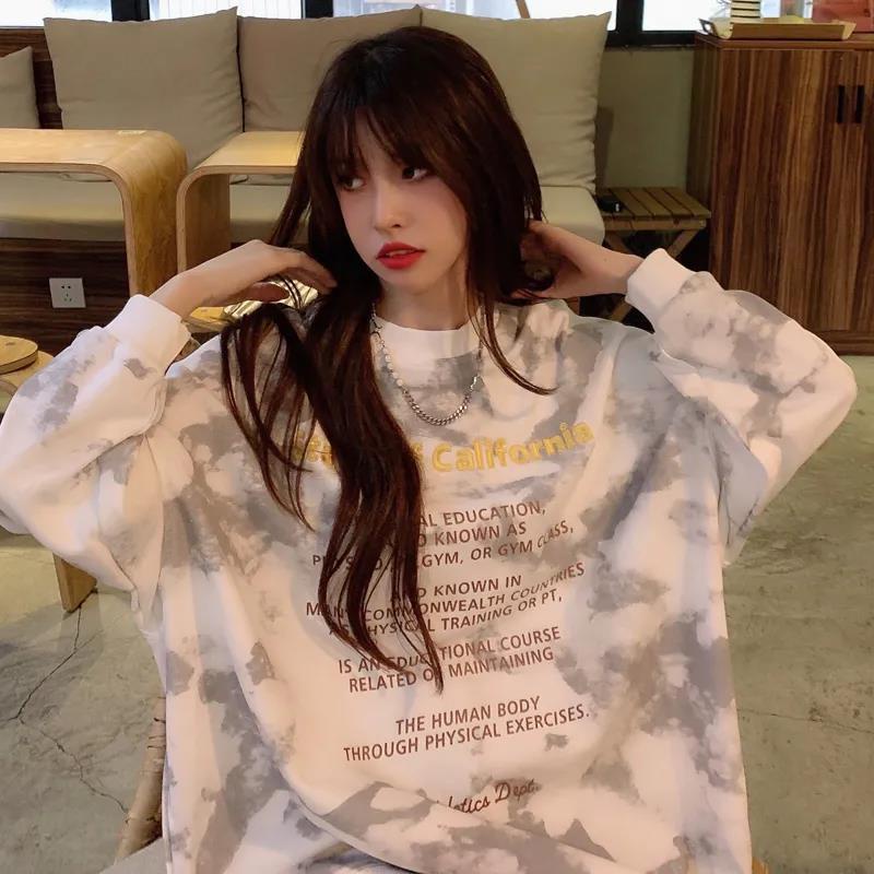 Áo sweater dáng rộng màu nhuộm kiểu Hồng Kông cá tính cho nữ