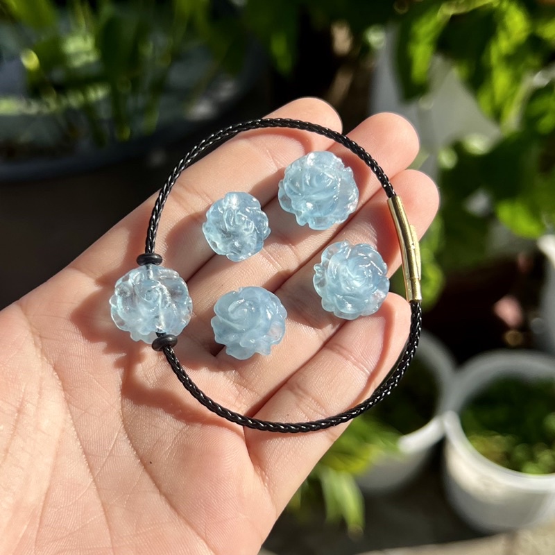 Vòng tay dây cáp hoa aquamarine