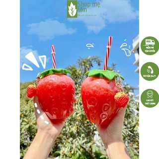 Cốc nước hình quả dâu tây kute, Ly dâu tây 500ml có ống hút và móc khóa trang trí hình dâu tây - MIN55
