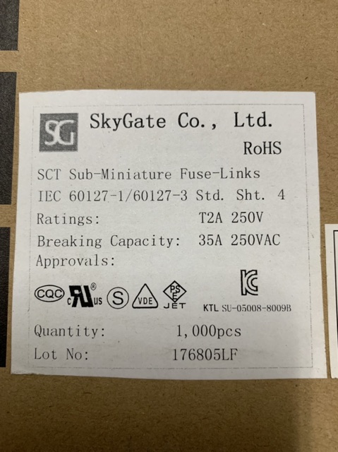 10 chiếc Cầu chì hộp plastic 2A 250V