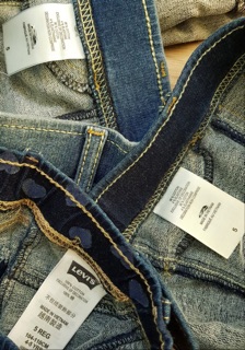 Quần Short jean thun da cá Levisvnxk