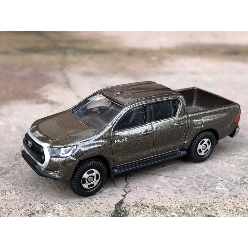 Xe Mô Hình TOMICA Hilux 1:70