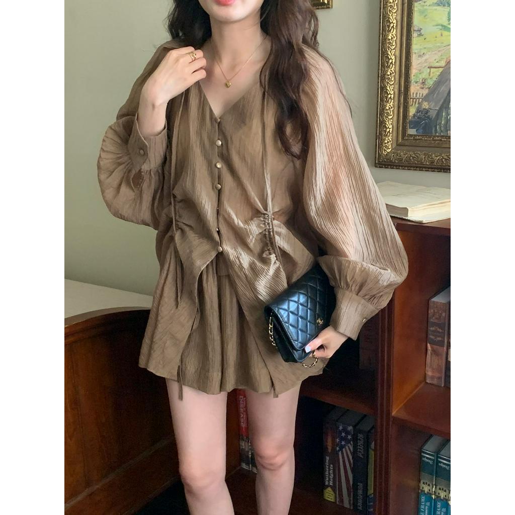 Áo Sơ Mi Tay Dài Cổ Chữ V Phối Dây Rút Thời Trang 62187