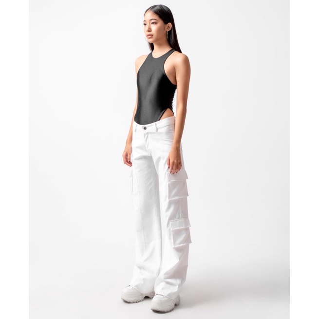 LESOVUR | Bodysuit cutout eo & quần Cargo