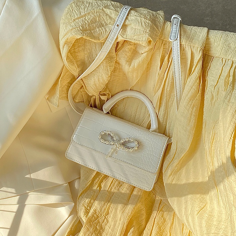 Túi Đeo Chéo Họa Tiết Da Cá Sấu Đính Nơ Và Ngọc Trai Phong Cách Cổ Điển Dành Cho Nữ 2022