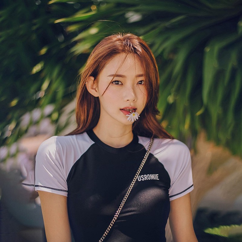 [M,L,XL] Bikini 2 mảnh bộ đồ bơi nữ croptop usronnie phong cách hàn quốc quần dạng váy QP014 | BigBuy360 - bigbuy360.vn