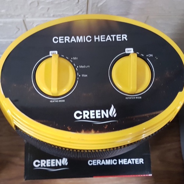 Máy sưởi gốm ceramic Creen CR-H68, Công suất 1500W, Máy sưởi ấm cho trẻ nhỏ, Bảo hành 12 tháng, Giao màu ngẫu nhiên