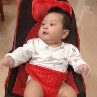 Ghế nhún cho bé