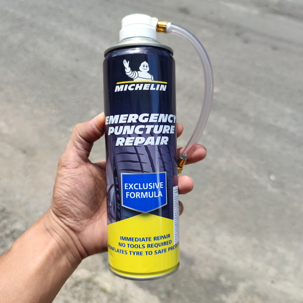 Chai Vá Lốp Ô Tô Mô Tô Xe Máy Khẩn Cấp Michelin 92423 Emergency Puncture Repair dung tích 500ml (hành chính hãng)