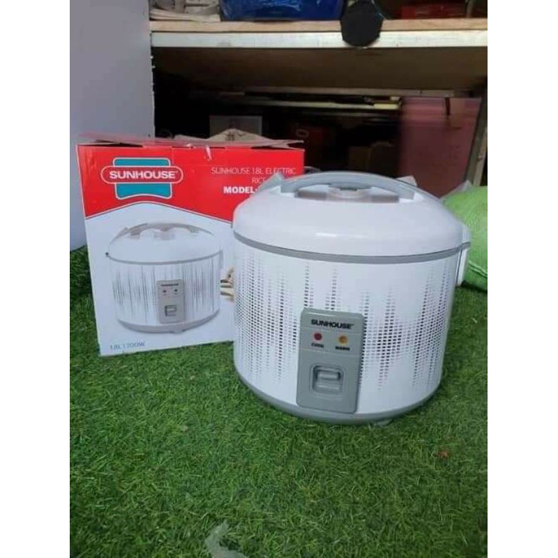 Nồi cơm nắp gài Sunhouse SHD 8601