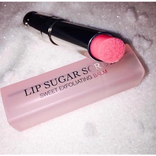 Son Tẩy Tế Bào Chết Môi Dior Lip Sugar Scrub