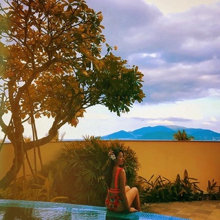 bikini hoa liền thân