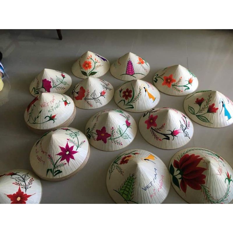 Xưởng nón lá vẽ nón lá thêu hàng đẹp xuất khẩu