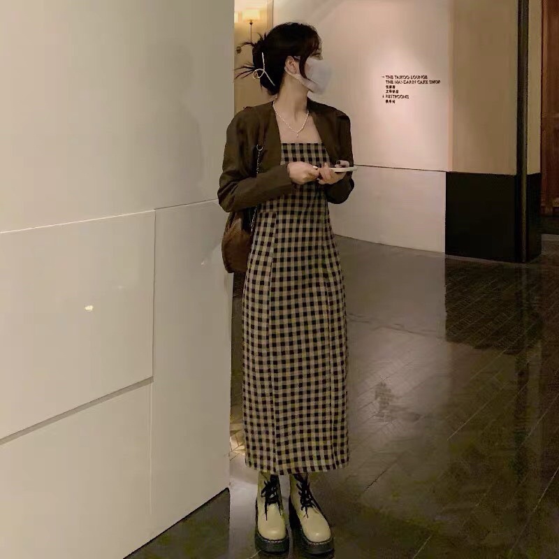 Váy Hai Dây Kẻ Nâu Ulzzang
