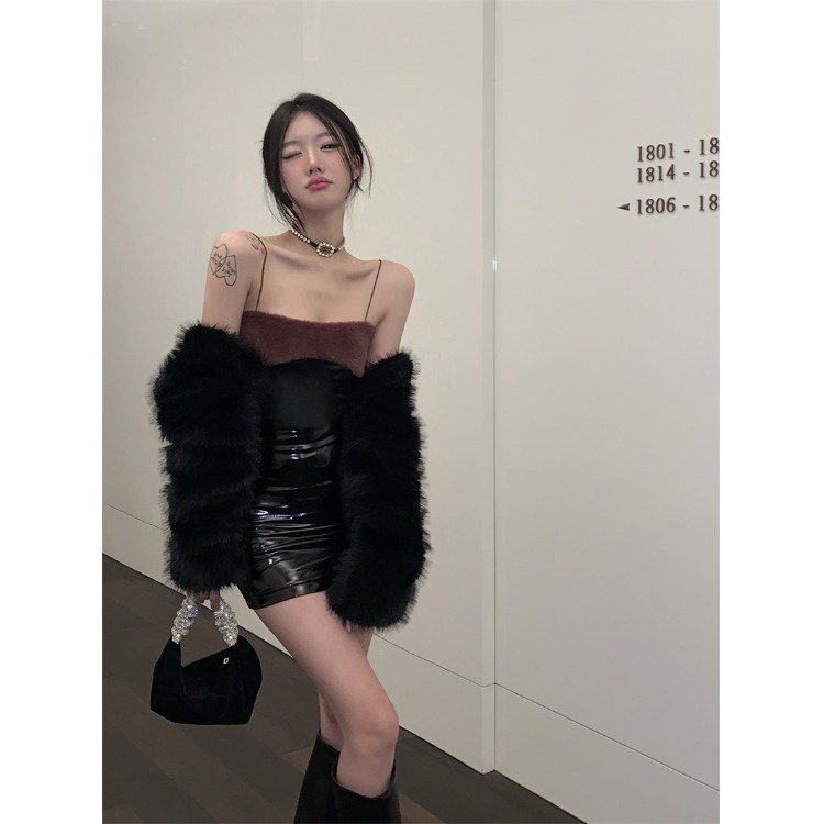 Liasynnn Set Áo Ống Lông Thêu Cô Gái Mỹ + Áo Khoác Lông Ngắn Lưng Phối Khăn Choàng / Áo Khoác + Chân Váy Da Ngắn Sáng Bóng Ôm Dáng Cho Nữ