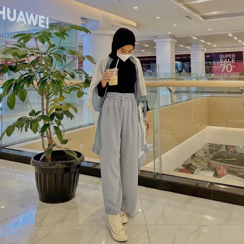 Quần Jean Xanh Dương Chấm Bi Dài Gl K3 03 Mới Làm Quà Tặng Cho Nam Nữ | Quần Culottes Cao Cấp Trang Nhã