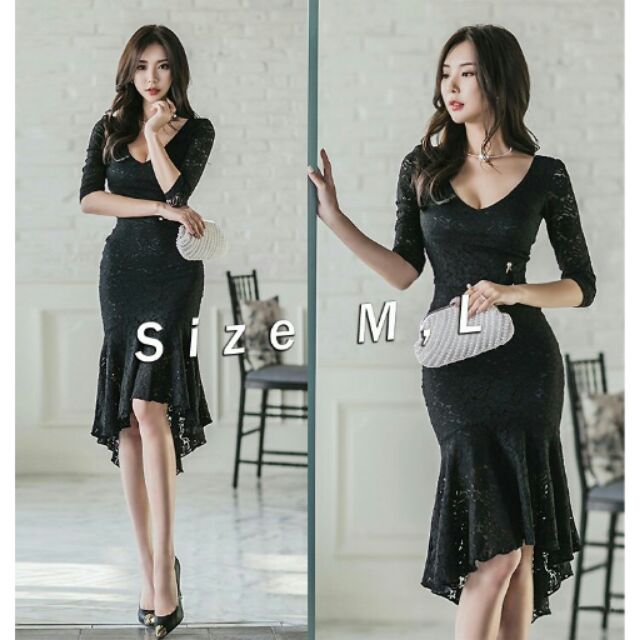 Đầm ren ôm body cổ tim đuôi cá đính khóa eo xinh xắn