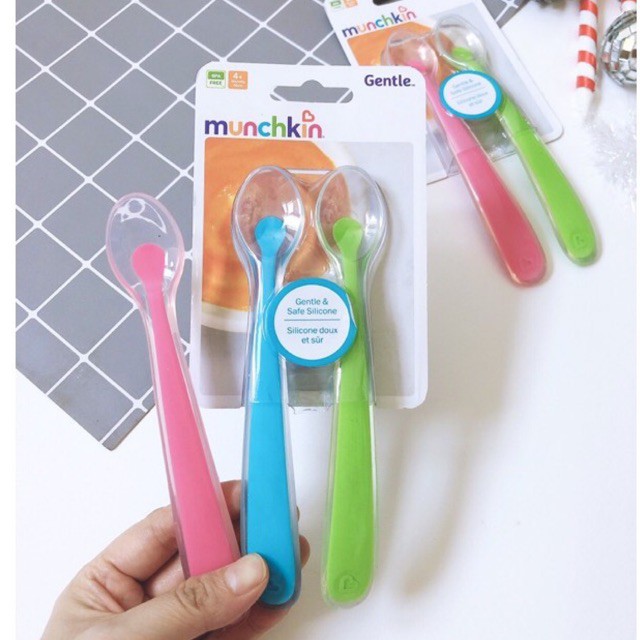 Set 2 thìa ăn dặm Sillicon Munchkin