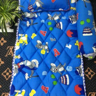 Set nệm gối cho bé đi học