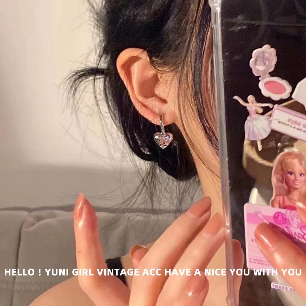 IF ME Bông Tai Mạ Bạc 2K Hình Trái Tim Đính Đá Hồng Ngọt Ngào Dễ Thương Cho Nữ