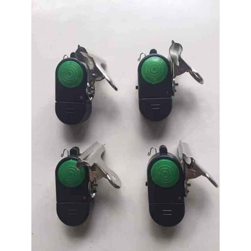 CÒI  HÚ BÁO CÁ DÍNH CÂU